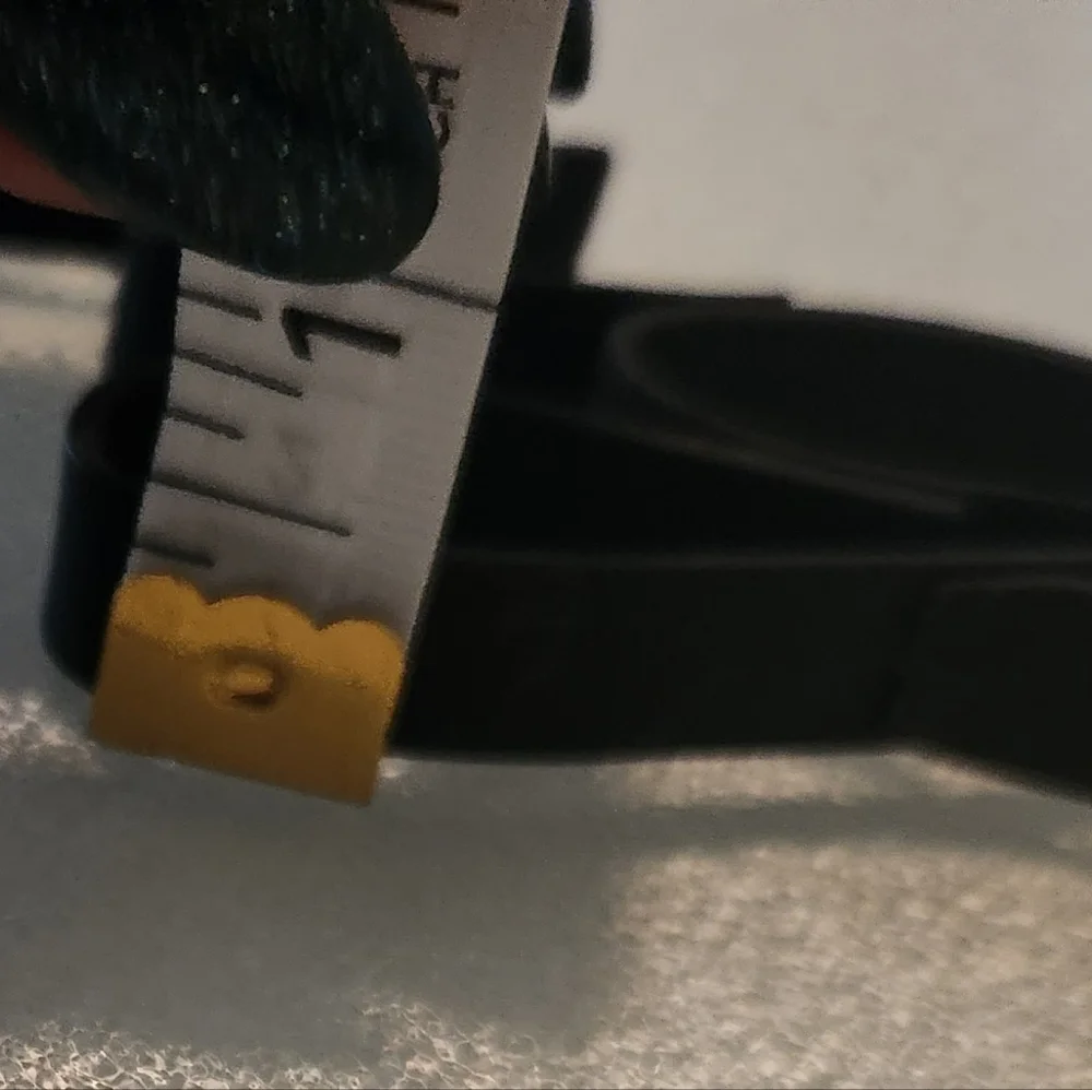 "Laugh" cursive ribbon iron inspiration hanging art sign decorative sculpture - Picture 2 of 6